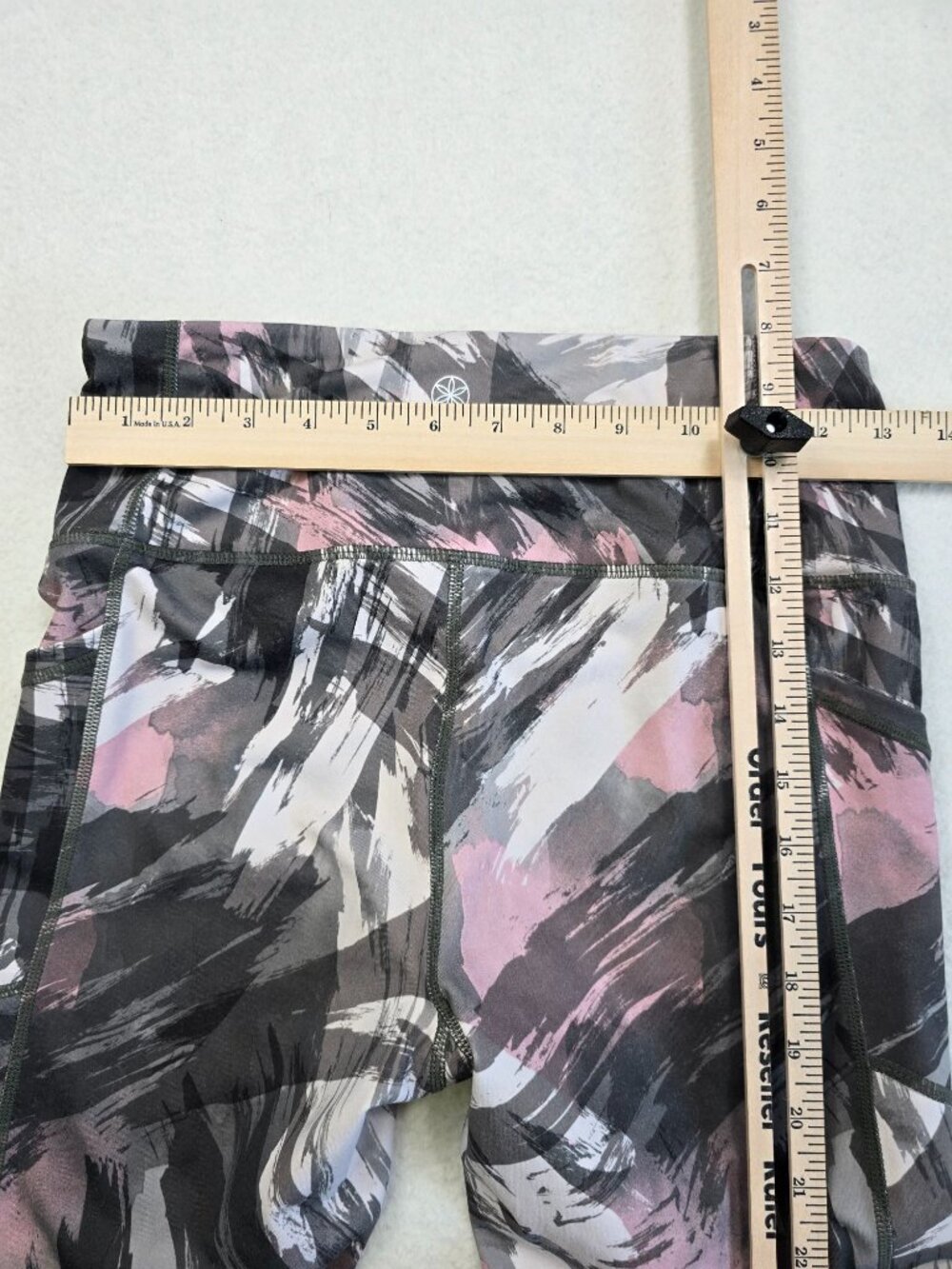Gaiam Womens Abstract Print High-Waisted Leggings S Yoga Activewear - Picture 6 of 6